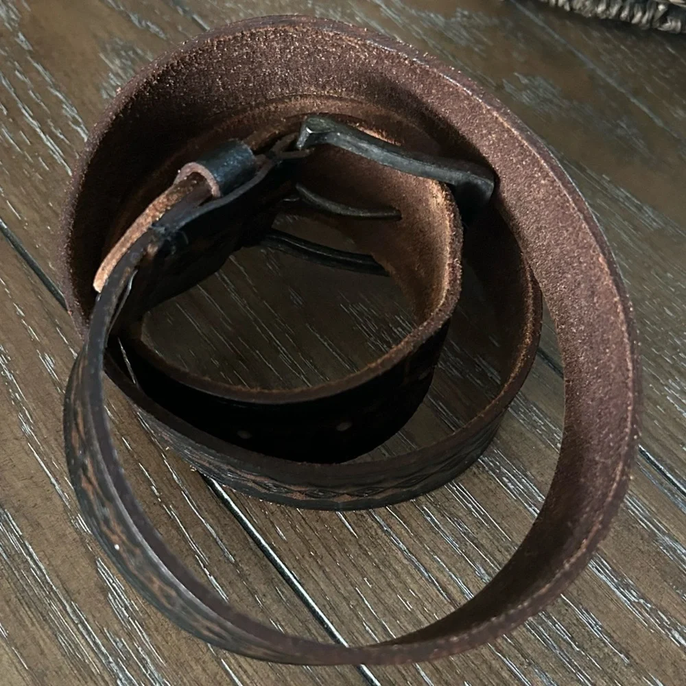 Wrangler Top Grain Cowhide Hand Tooled Black & Brown Leather Belt Size 38